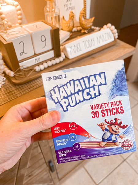 Hawaiian Punch flavor packets. 

#LTKKids #LTKActive #LTKFitness