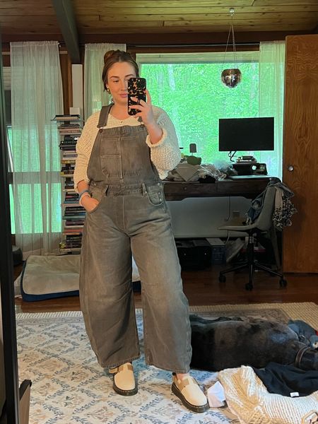 Summer overalls checking in!! The free people barrel jean overalls are so comfy and flattering. Wearing a size large here in color archive gray. 

Free people style, farmers market outfit, summer outfit, jeans, barrel jean overalls, country outfit 

#LTKFestival #LTKSeasonal #LTKStyleTip