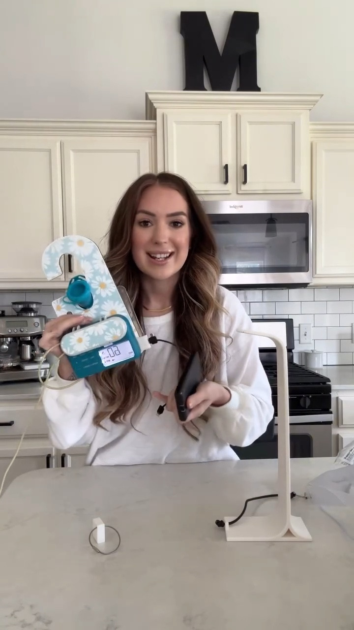 Comment ✨ LINK ✨ to have these items sent straight to your DM’s! You can also head to my stories or my LTK where they will be linked under “Tubie Favorites” 🤍

#tubefed #gtube #gjtube #jtube #medicalequipment #tubie #tubielife #chronicillness #tubefeeding #feedingtube #feedingtubeawareness #gastroparesis #momlife #girlmom #momoftwo