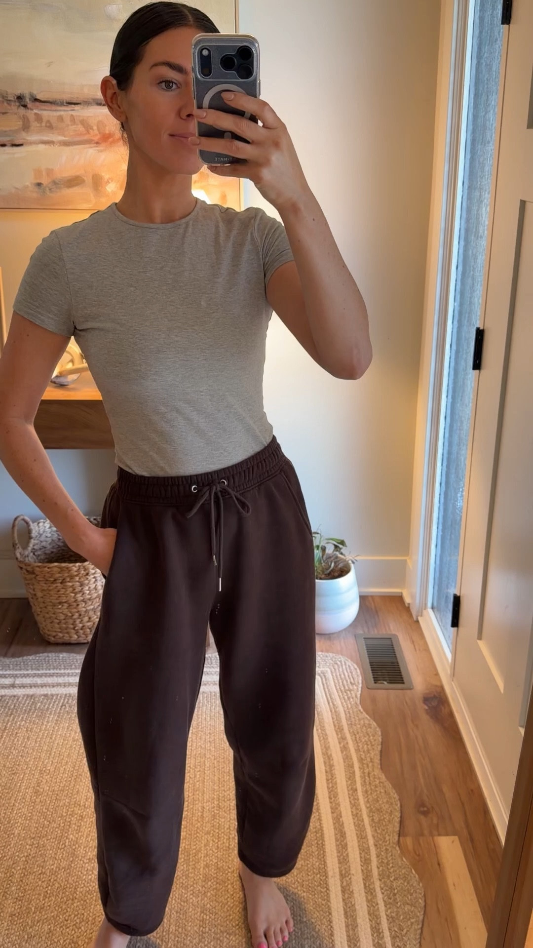 When I want to look cute but still comfortable. This @OAK + FORT T shirt is probably the best basic I’ve ever worn! 


#springstyle #ad #loungewear 

#LTKootd #LTKgrwm #LTKmomlife