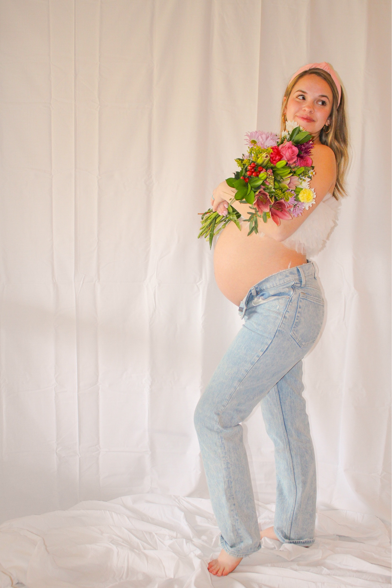 The cutest tulle tube top from Altar’d state🎀🤍

#LTKstyletip #LTKbump #LTKbaby