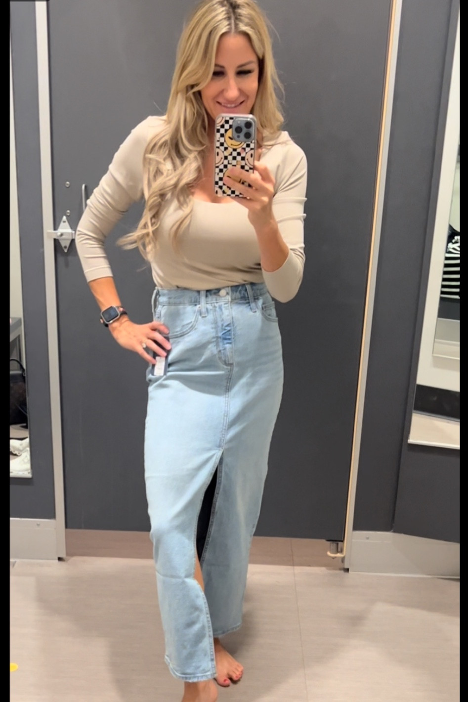 Denim skirt! 
Wearing the 0