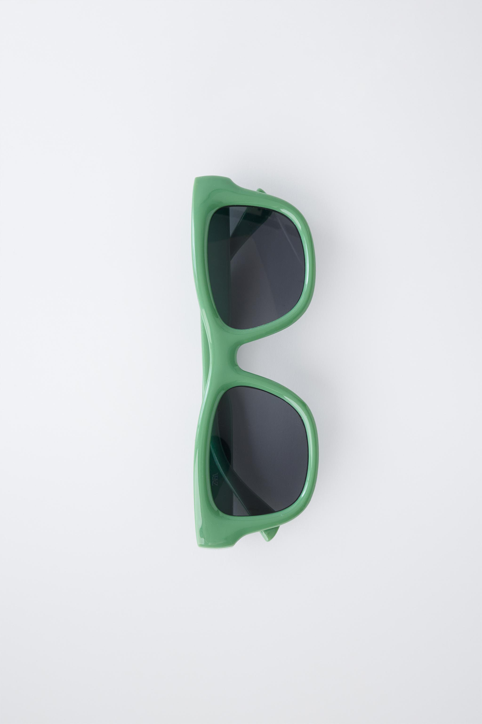 SQUARED PLASTIC SUNGLASSES | Zara US