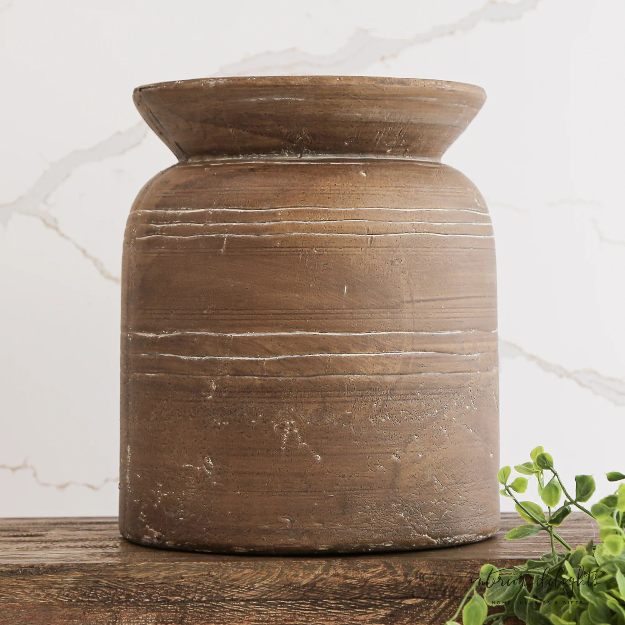 9” Brown Line Vase | Interior Delights
