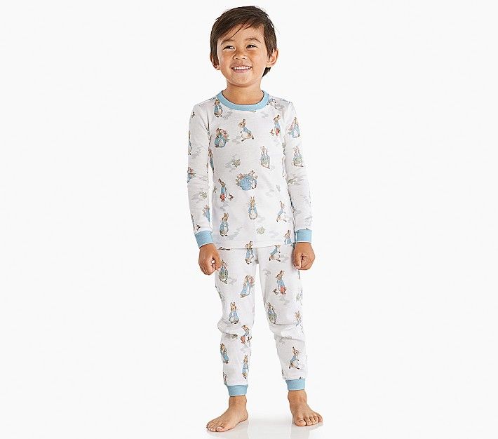 Peter Rabbit™ Organic Pajama Set | Pottery Barn Kids