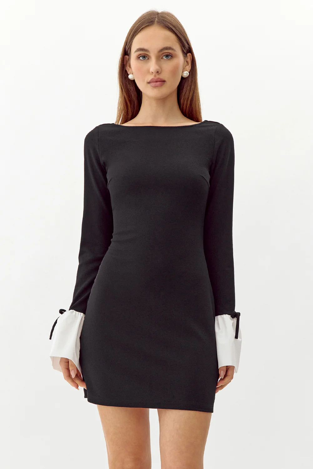 Vicki Contrast Cuff Mini Dress | Adelyn Rae