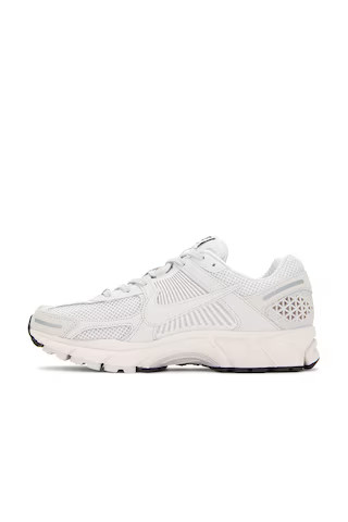 Nike Zoom Vomero 5 Sp Sneakers in Vast Grey, Black. & Sail from Revolve.com | Revolve Clothing (Global)
