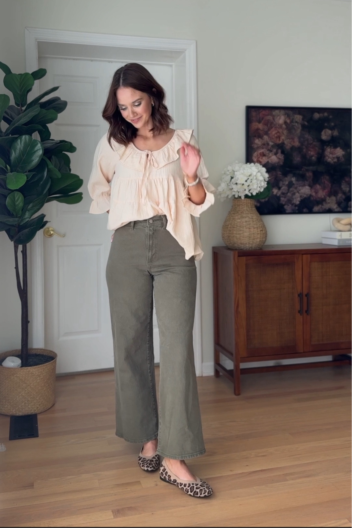 Nursing friendly teacher outfits 
Tie top : wearing s
Wide leg denim : wearing 4



#LTKStyleTip #LTKSeasonal #LTKBacktoSchool