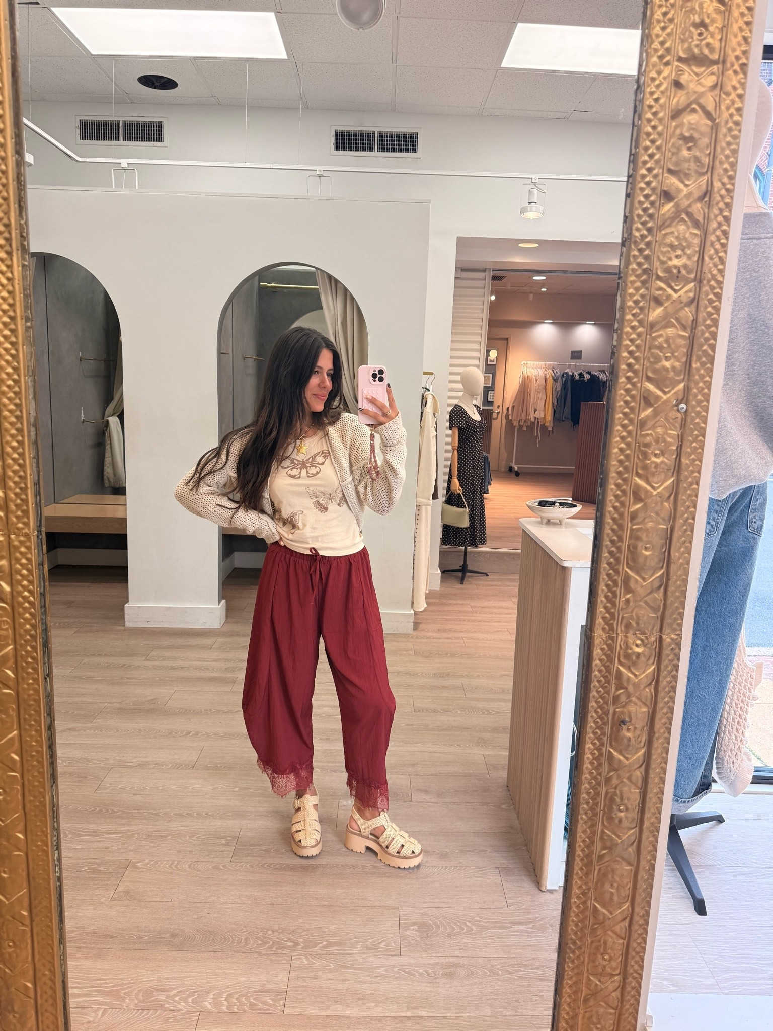 Love these barrel lace hem pants!

#LTKSaleAlert #LTKootd