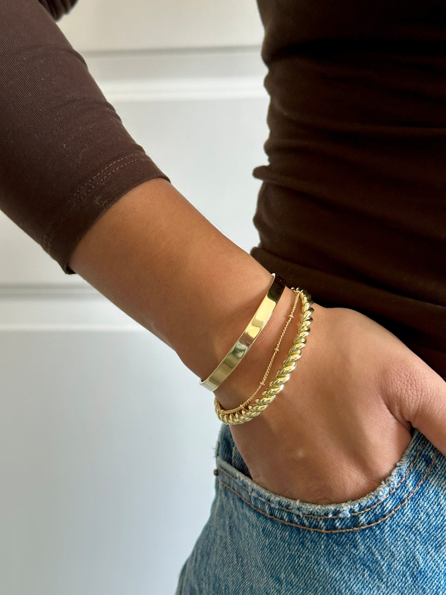 A simple gold bracelet stack that elevates any basic outfit. ✨

Linked my everyday bracelets — easy, minimal, and perfect for layering.


#LTKgrwm #LTKootd #LTKFindsUnder50