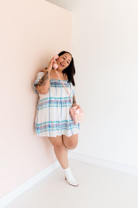 Ring, Ring!

Jasmine, here! 

Today I’m linking my fave dresses from Free People that are under $100. 

Although the dress I’m pictured wearing is sold out again, you’re going to find some winners in this post! And PS: this dress usually makes a comeback around Christmas 🎄 

#LTKunder100 #LTKsalealert #LTKSale