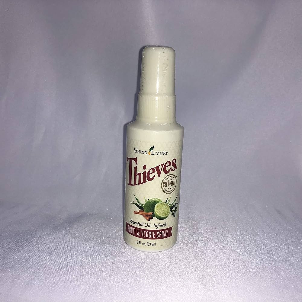 Thieves Fruit & Veggie Spray - 2oz | Amazon (US)