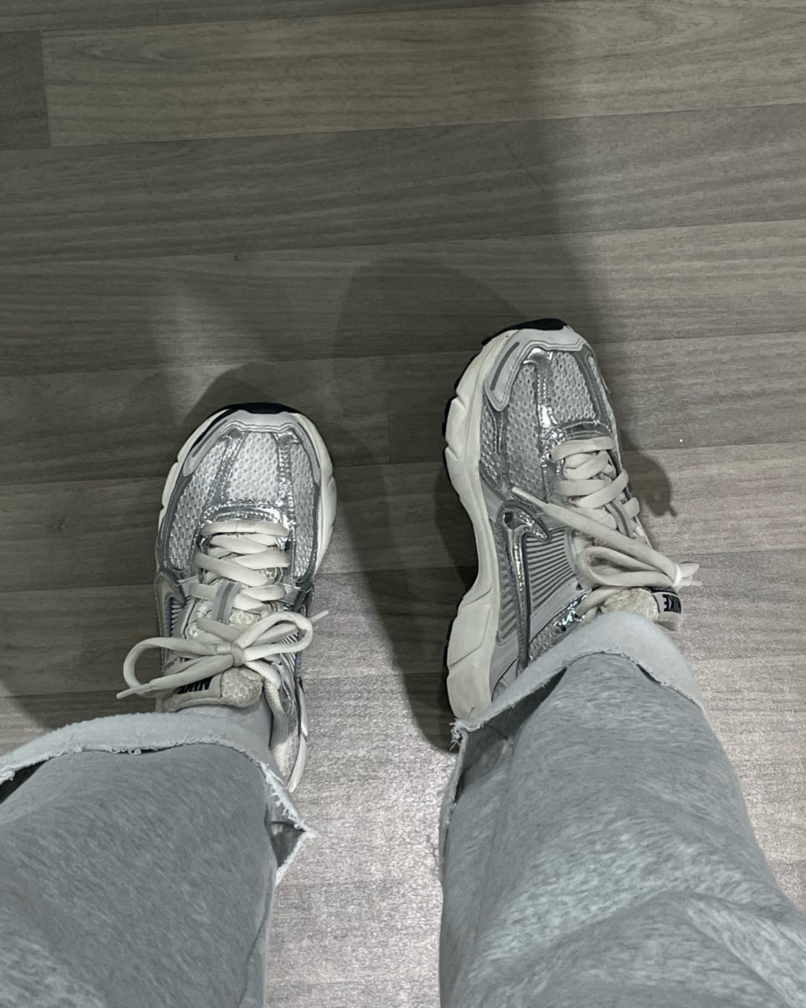 Nike Vomeros ✨🤍

#LTKshoecrush #LTKstyletip #LTKfindsunder100