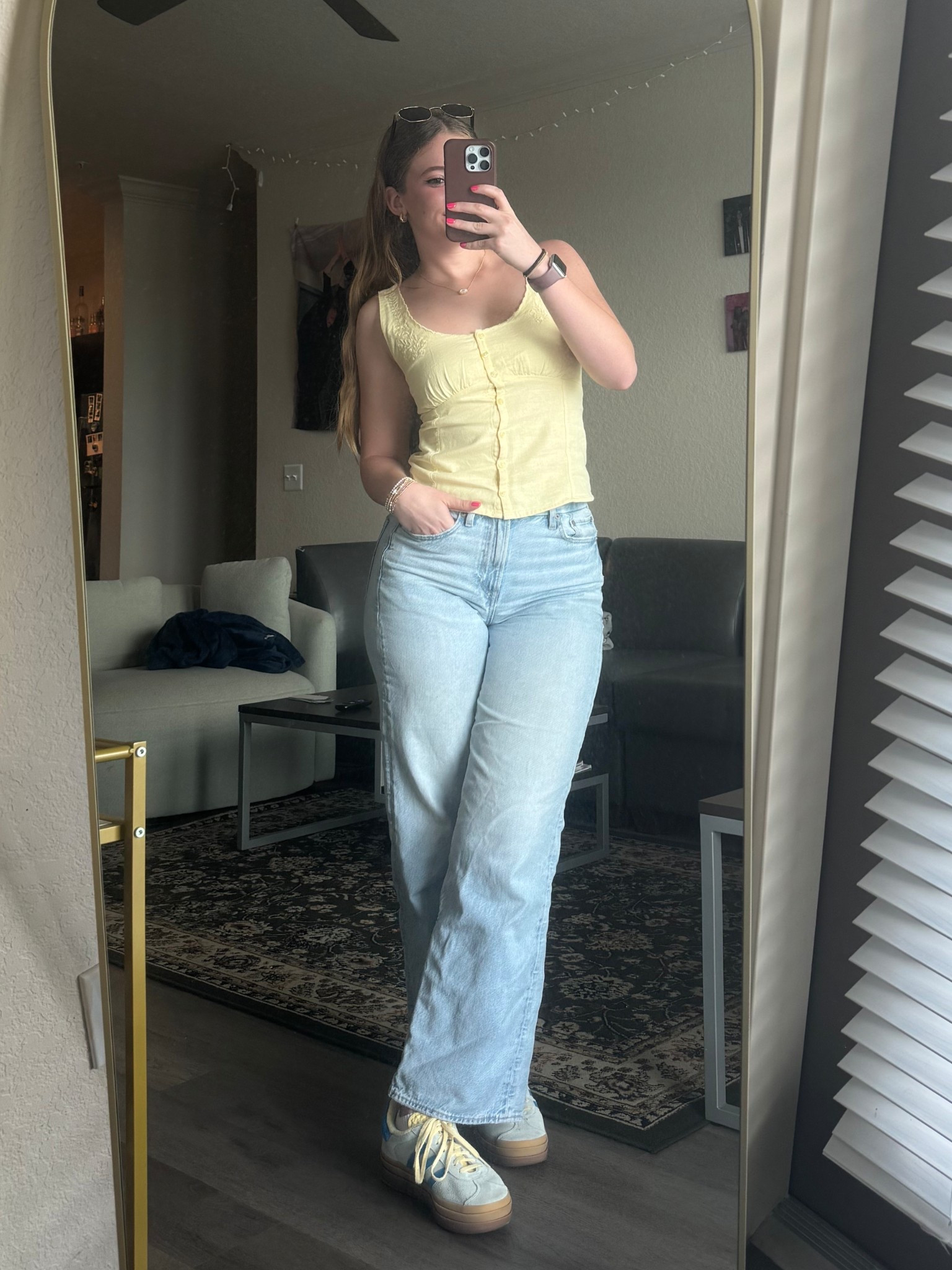 summer outfit! love this new linen blend top from hollister!