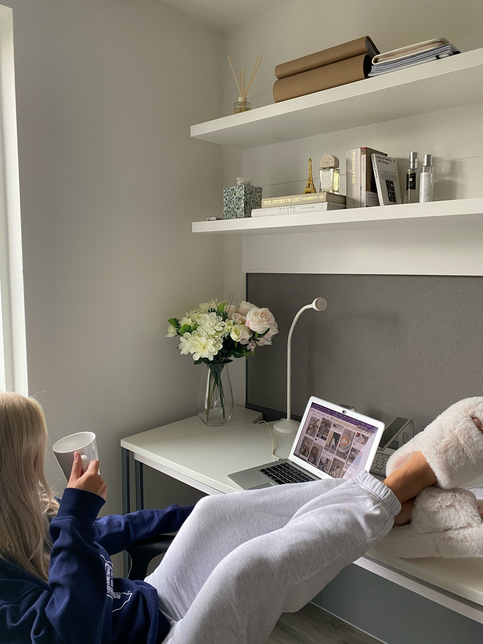 Minimalist aesthetic styling my uni desk ☁️🫧 

#LTKhome #LTKeurope #LTKshoecrush