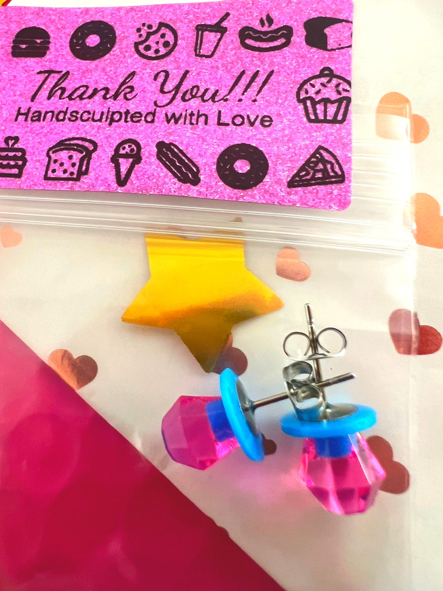 Ring Pop Earrings ✨💖
… they come in a range of colors, and you get to pick if you want to mix and match (I did both pink obviously)!

#LTKSeasonal #LTKKids