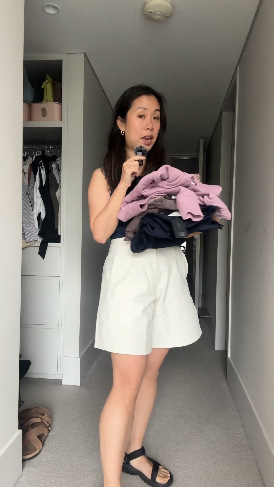 Size US 6 / size S in all of the travel friendly pieces 

#LTKaustralia #LTKstyletip #LTKtravel