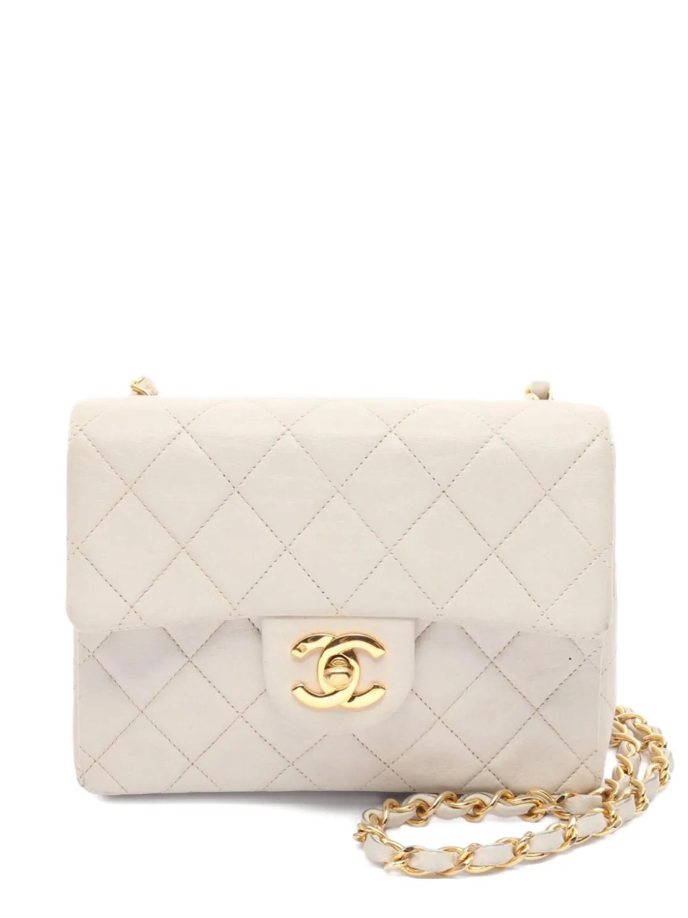 CHANEL Pre-Owned 1989-1991 mini Matelasse shoulder bag - White | Farfetch Global