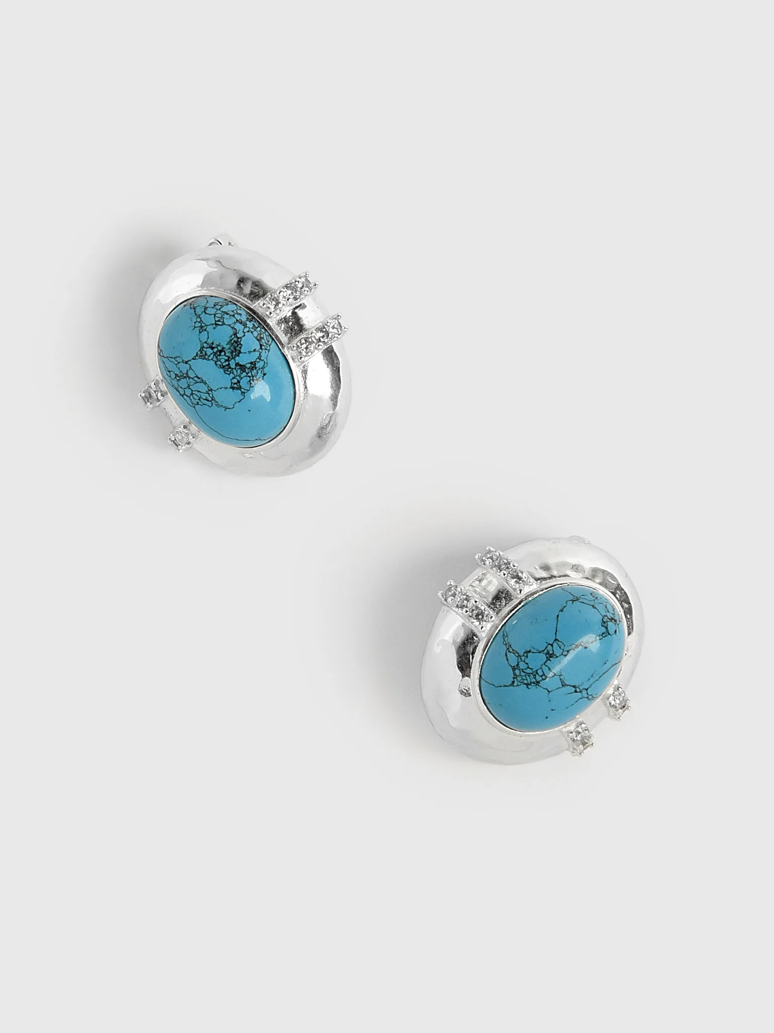 VALERE
                      
                     Joanna Earrings | Saint Bernard