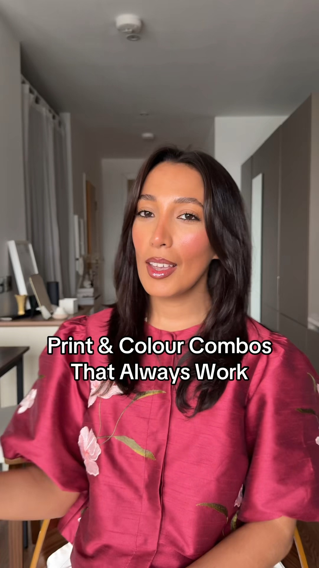 European girls follow one rule when wearing prints:
balance the print with the right colour palette.

When the print is bold, the colour should ground the outfit so it looks intentional instead of overwhelming.

These combinations always work:
• Leopard + cream
• Gingham + butter yellow
• Paisley + tan
• Micro florals + denim blue
• Abstract prints + black
• Polka dots + green
• Tartan + blue
• Stripes + neutrals

I’ve included some inspiration pieces in my LTK if you want to recreate these combos.

Save this for your spring outfits.


#LTKootd #LTKSpringSale #LTKgrwm