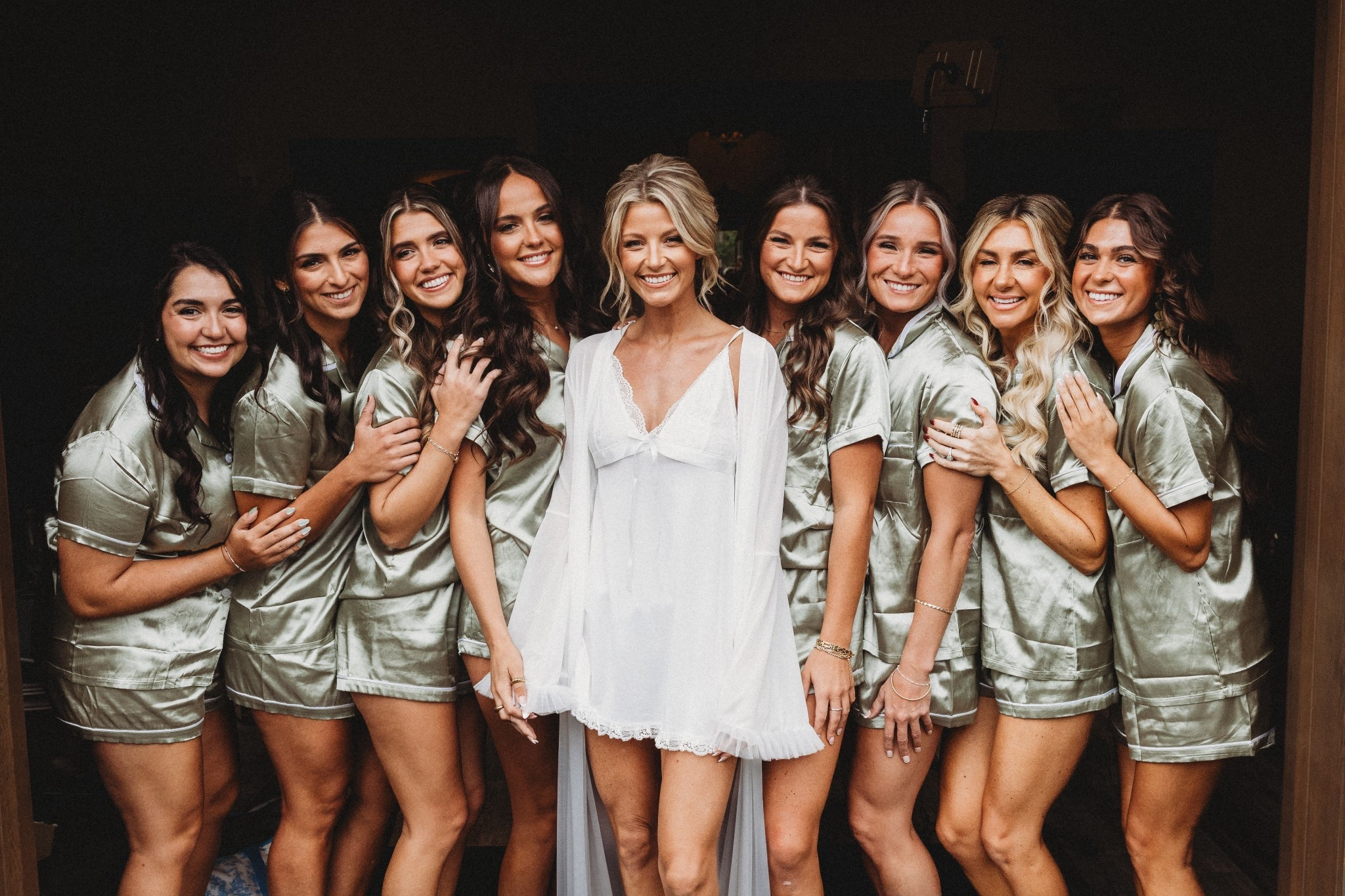 Wedding morning outfit links! #weddingmorning #bride #weddingday #bridesmaids 


#LTKFindsUnder50 #LTKWedding #LTKootd