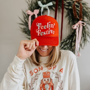 Feelin' Festive Trucker Hat | Mountain Moverz