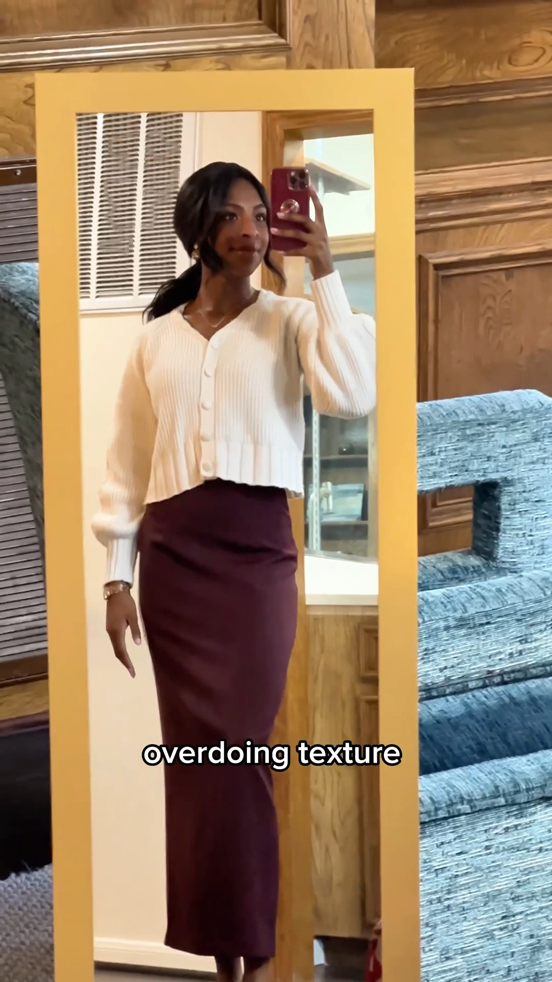 Ever put together an outfit that looks off for some reason? Maybe it’s due to a lack of balance… 

This affordable sweater is comfy and chic, but due to its subtle texture, it can clash with pleated pants or texture, heavy bottoms. 

What are your thoughts on this style tip?


#LTKgrwm #LTKWorkwear