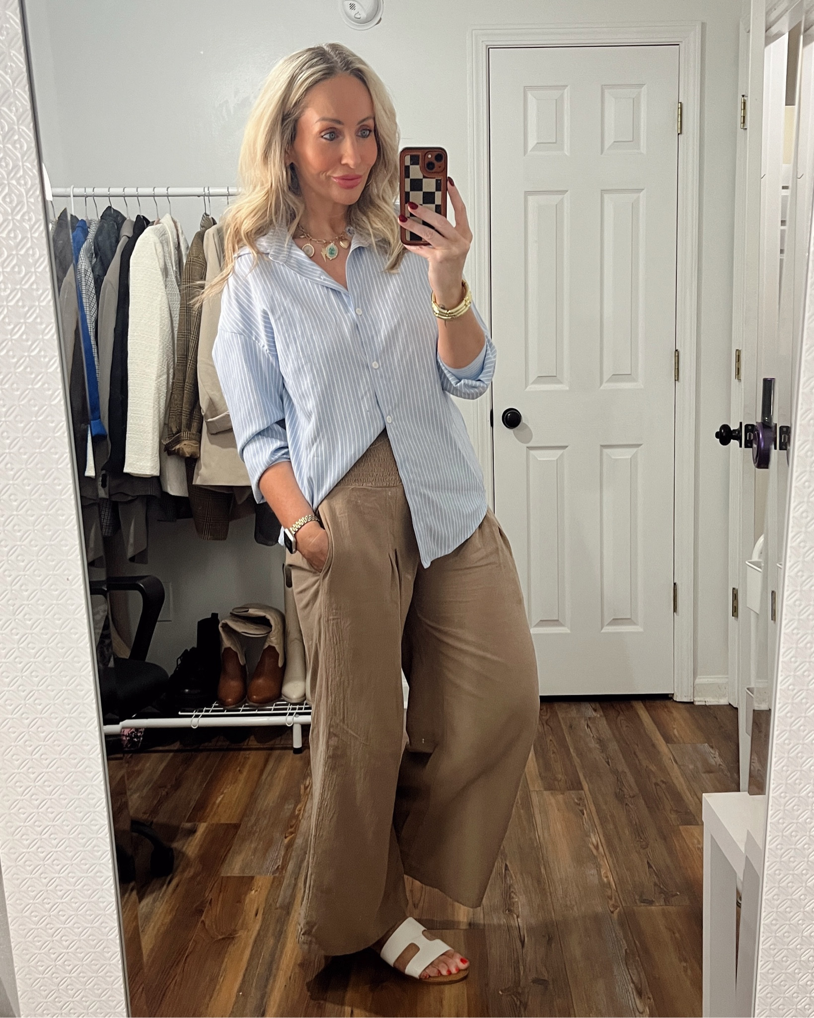 Loose, casual outfit for one of the first cooler days here in Kentucky!

#buttondown #stripedbuttonup #flowypants #linenpants #midsize #midsizeoutfits #thrifting #ootd 

#LTKMidsize #LTKStyleTip