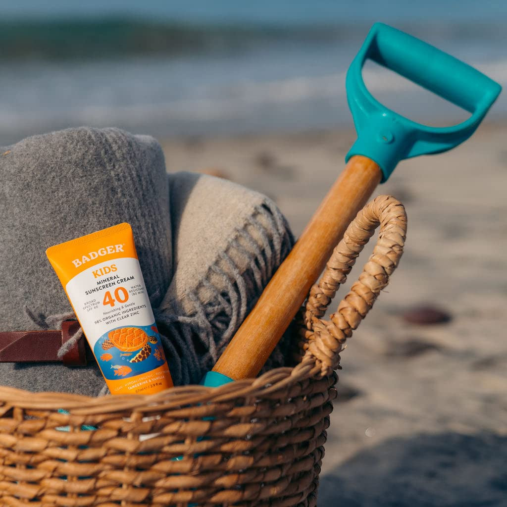 Badger Kids Mineral Sunscreen Cream SPF 40, 98% Organic Ingredients, Zinc Oxide Sunscreen for Kid... | Amazon (US)