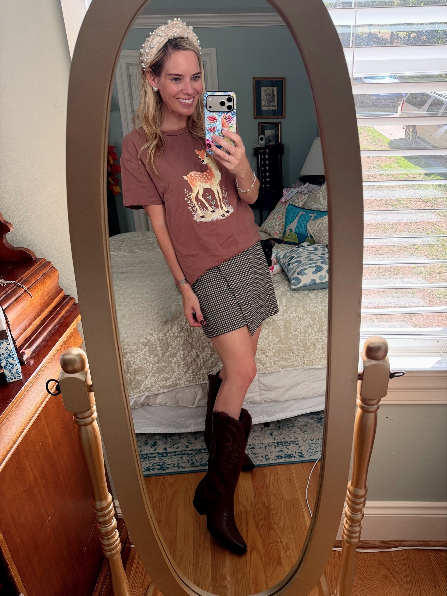 Fall Transition Outfit 🍂🤎 The Cutest Deer Tee + Gingham Shorts

This is such a fun fall transition outfit! 🍂🦌🤎 I’m loving this adorable deer graphic tee paired with gingham shorts and tall brown cowboy boots for that perfect mix of preppy + western style. 🤠✨

Add a pearl headband for a little extra feminine touch, and you have an outfit that feels playful, festive, and perfect for those in-between-weather days! 🎀🤎

I love how easy it is to dress this look up or down—swap the boots for sneakers or loafers, or add a suede jacket when it gets cooler. 🍁

Gingham shorts, deer graphic tee, fall transition outfit, preppy fall style, western-inspired outfit, brown cowboy boots, pearl headband, casual fall outfit, women’s fall fashion, cute fall outfits, southern style, preppy style, outfit ideas for women over 40. Tecovas boots

#LTKOver40 #LTKSeasonal #LTKootd