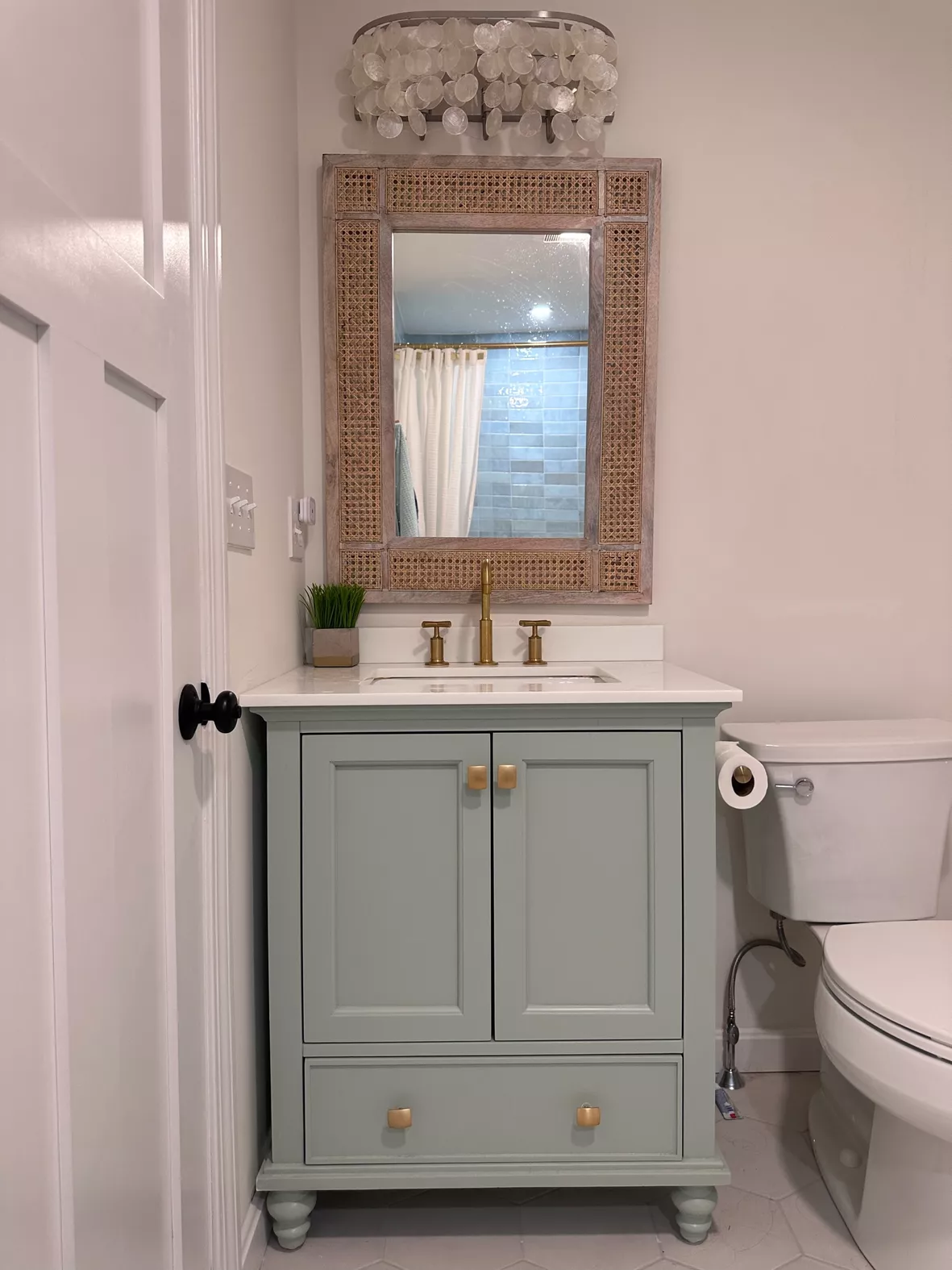 How To Style Bathroom Shelves - Jordecor