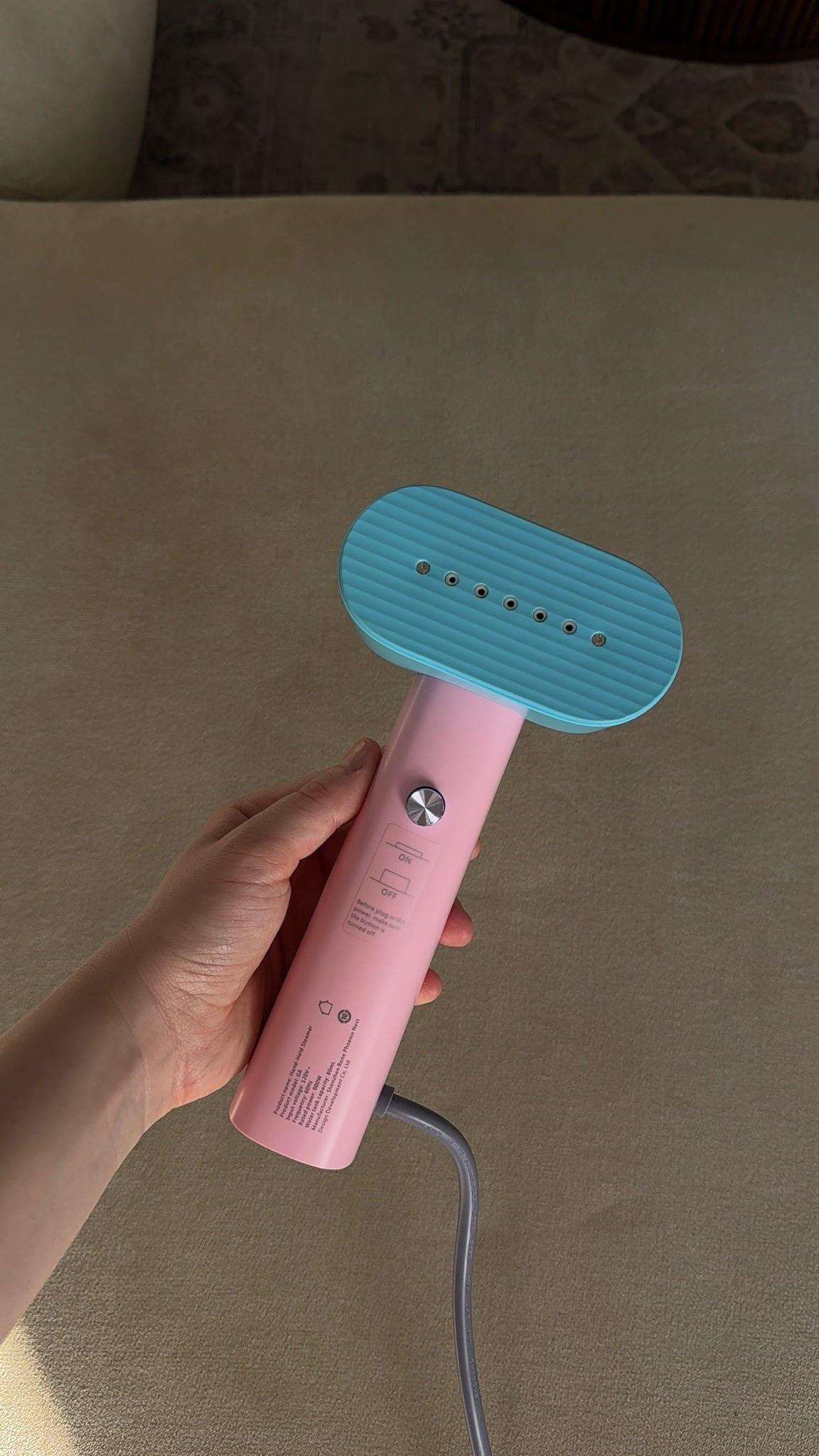 The cutest portable steamer!! I bring this on every trip ✨