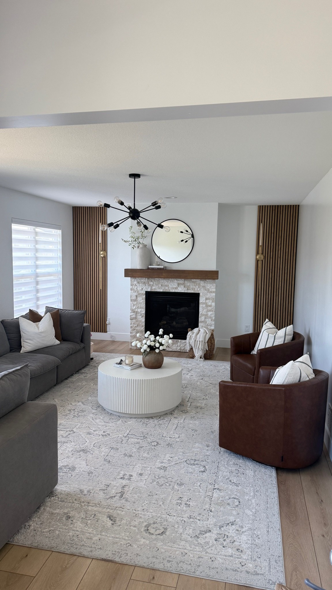 Living room decor

#LTKHome