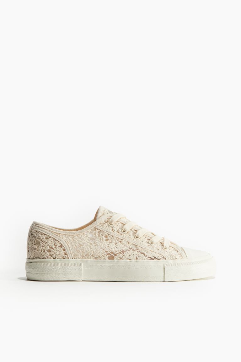 Embroidered trainers | H&M (UK, MY, IN, SG, PH, TW, HK)