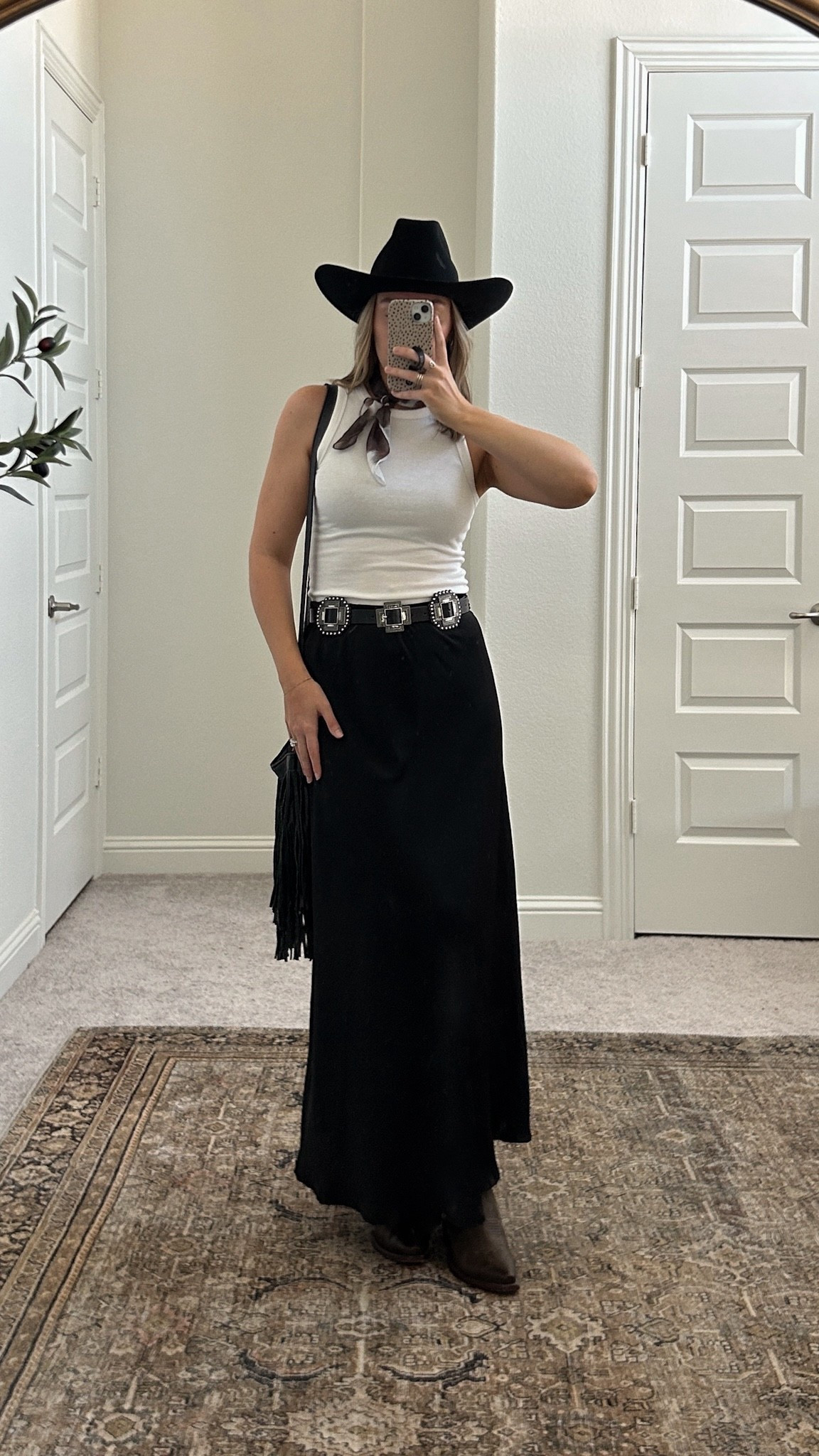 let’s rodeo, houston 🤠 welcome to my series where i am sharing some easy-to-recreate looks for this year’s rodeo season (or any country concert you may have coming up soon 😉) 

To watch the full video just head to my IG @lindseyressler  ✨👏🏼

skirt is @showpo size US8 (a little big but it’s old) 
Tank is @Target size S
Boots are @Tecovas 
Hat is @gigipip 


#westernfashion #rodeofashion #styleinspo western fashion, Houston rodeo, #houstonrodeo #rodeohouston

#LTKootd #LTKSaleAlert #LTKTall