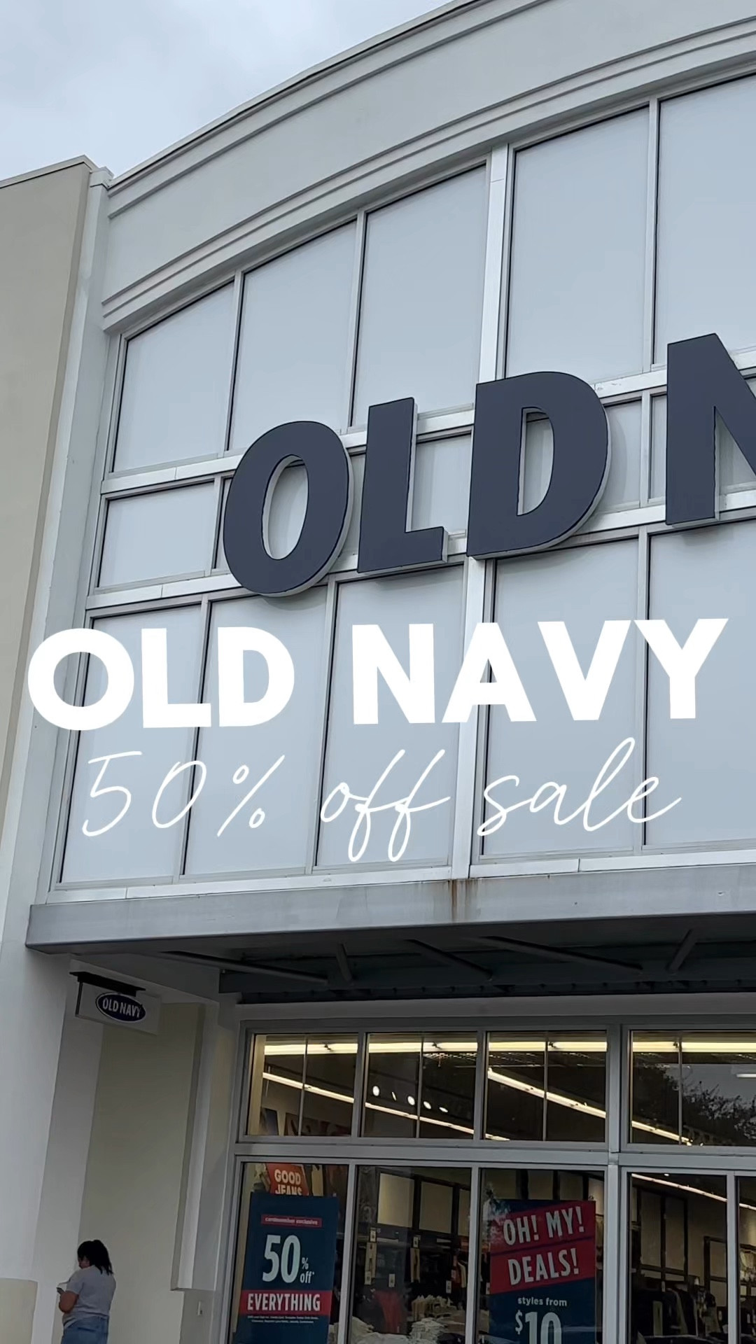 SALE ALERT 🚨 50% off at Old Navy! This is the best sale they do all year! Great time to stock up for fall and winter and also a great time to stock up or start your holiday gifting! 

Follow me for more affordable fashion and Old Navy finds! 


#LTKSaleAlert #LTKStyleTip #LTKSeasonal