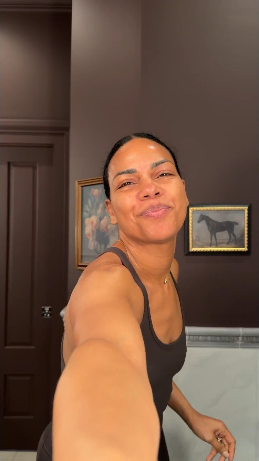 10/10 highly recommend stepping into your sports bra! 



#LTKdayinmylife #LTKmorningroutine #LTKfitnessgoals