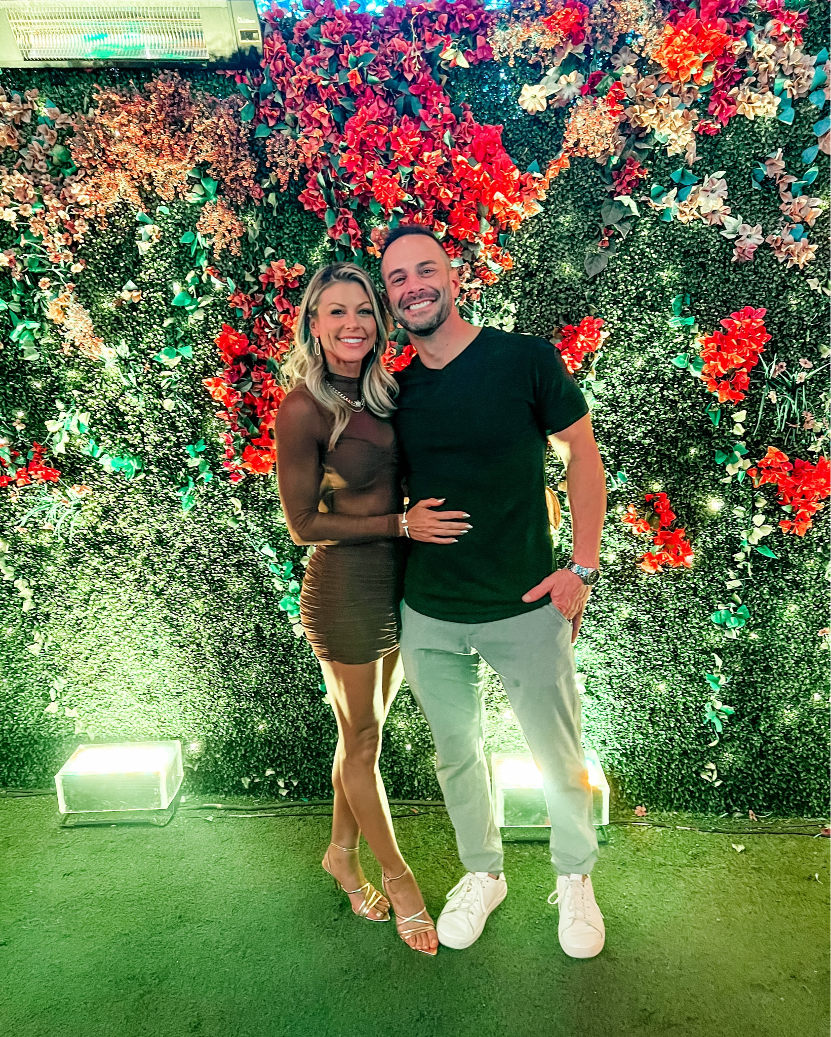 Wearing size XS
KC Chic Jewelry Discount Code: CARRIE

#LTKParties #LTKFindsUnder100 #LTKShoeCrush