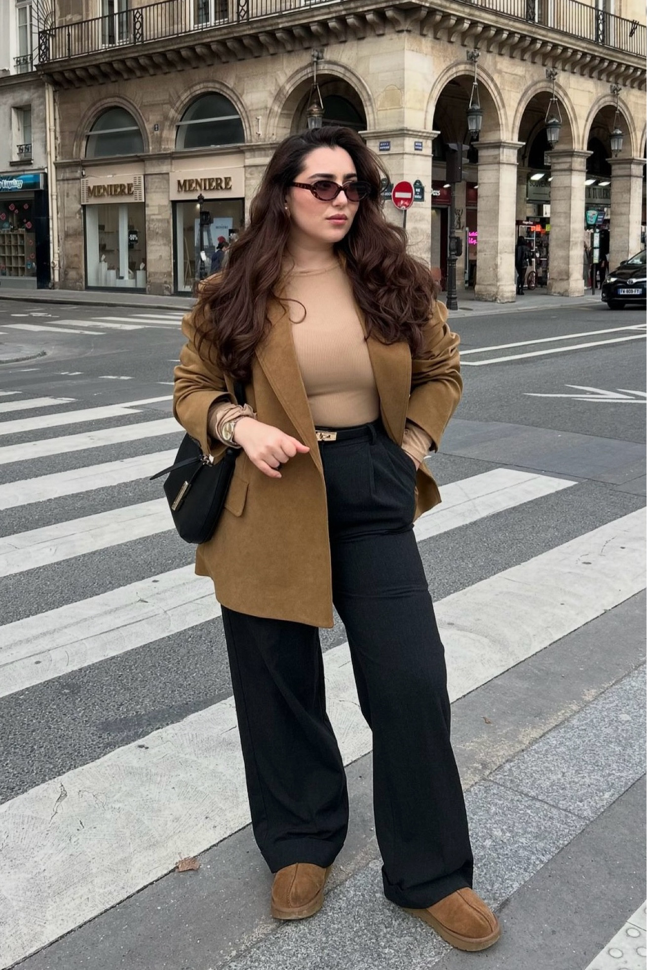 Fall chic outfit INSPO 🫶🏻

Blazer suédine BERSHKA 

#LTKautumn #LTKfrance #LTKmodest