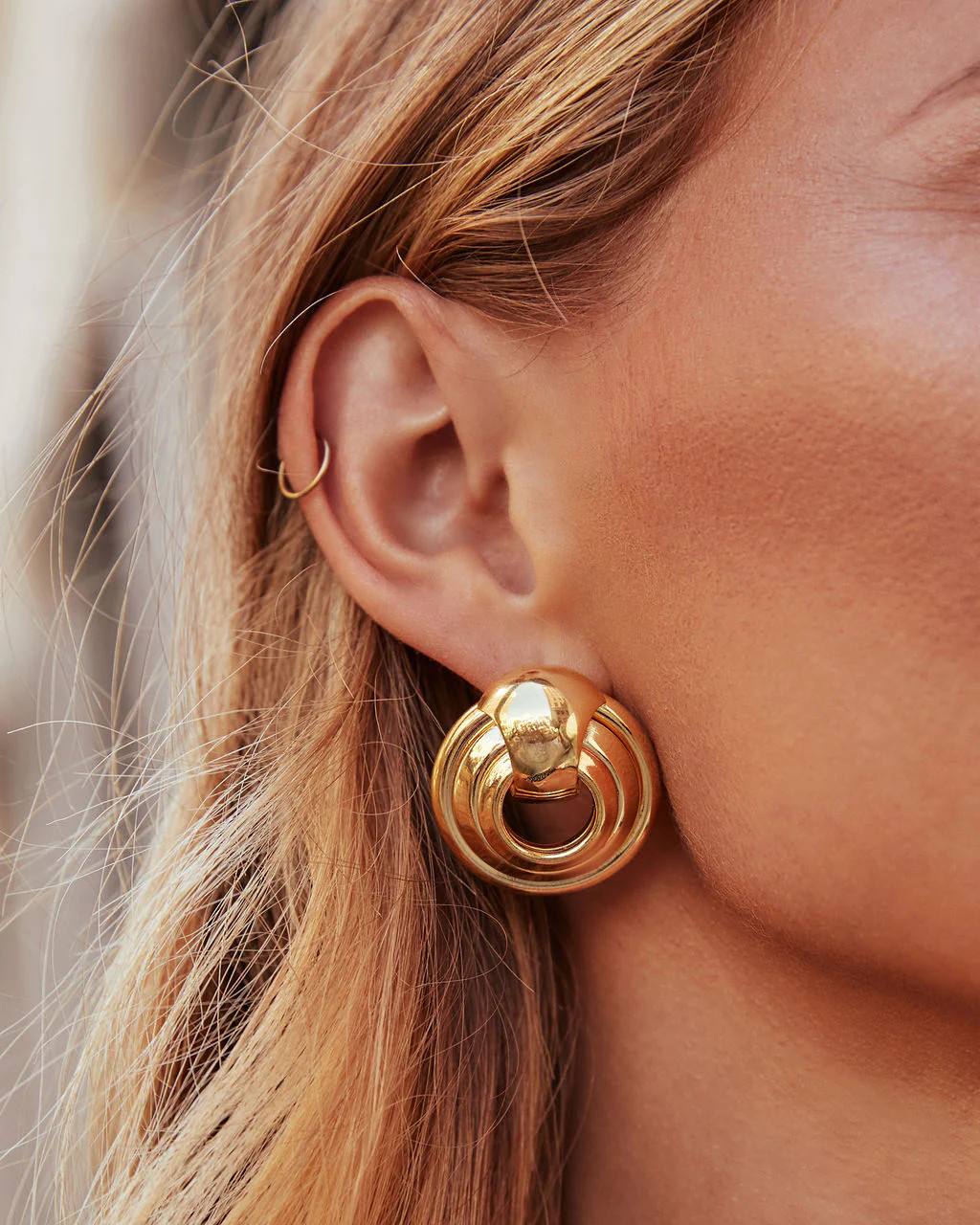 In Circles Chunky Doorknocker Earrings | VICI