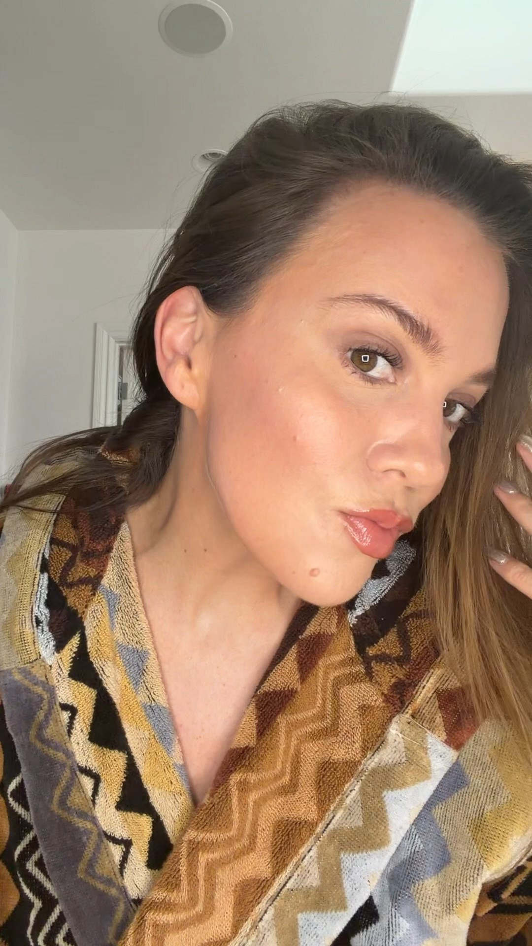 GRWM using some new beauty items that I’m already obsessing over. And some old favorites I just can’t quit. All shades listed below: 

Foundation: 5.3
Concealer: 4 fair medium 
Color Corrector: 40
bronzing stick: 04 Medium tan 
blush balm - 03vital beige 
Contour stick: marble 
Glow enhancer: 11
Bronzing Powder: medium rose gold 
Loose powder: 30
Natasha Denona Setting Spray
Cle de Peau Highlight: golden galaxy
Brow: medium choc brown
Eyeshadow: 30M, 22M, 68S
Eyeliner: everyday taupe 
YSL Vinyl Mascara 
Lip Liner: sizzle and cherry cola 
gloss: Chelsea Girls

#LTKdayinmylife #LTKgrwm #LTKmomlife