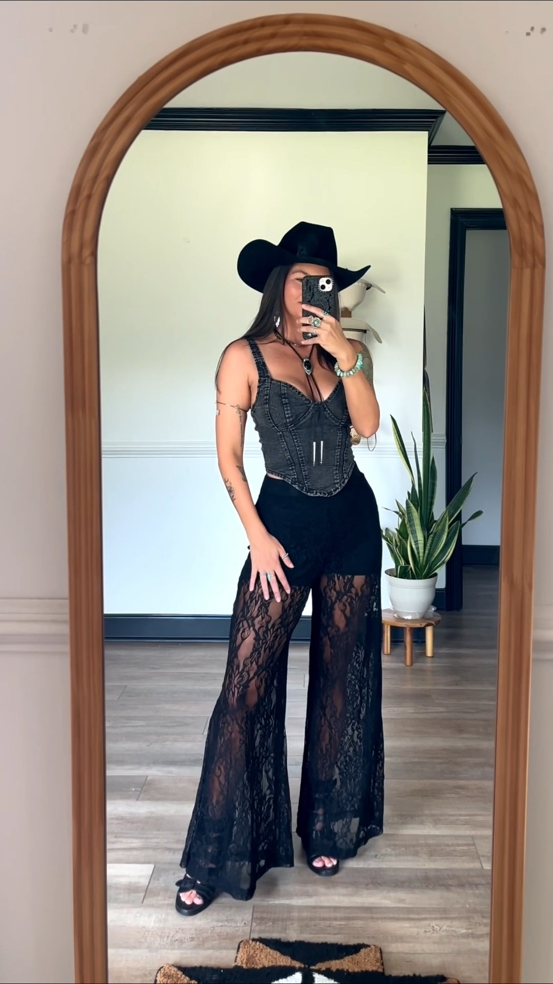 Obsessed with this edgy western look! Wearing xs in both pants and top. Code 15LORI to save on hat

#LTKootd #LTKgrwm #LTKSeasonal