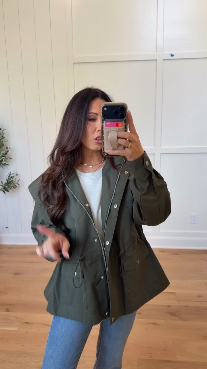 Walmart fall fashion finds that deserve a permanent spot in your closet! 🤎🍂 From cozy everyday basics to effortlessly chic layering pieces, these affordable fall staples are perfect for mixing, matching, and creating so many cute outfits! Walmart has seriously stepped up their fashion game! 🛍️
#WalmartFashion #WalmartFinds #WalmartHaul #FallFashion2026 #FallOutfitIdeas #AffordableFashion #FallWardrobe #LTKStyle