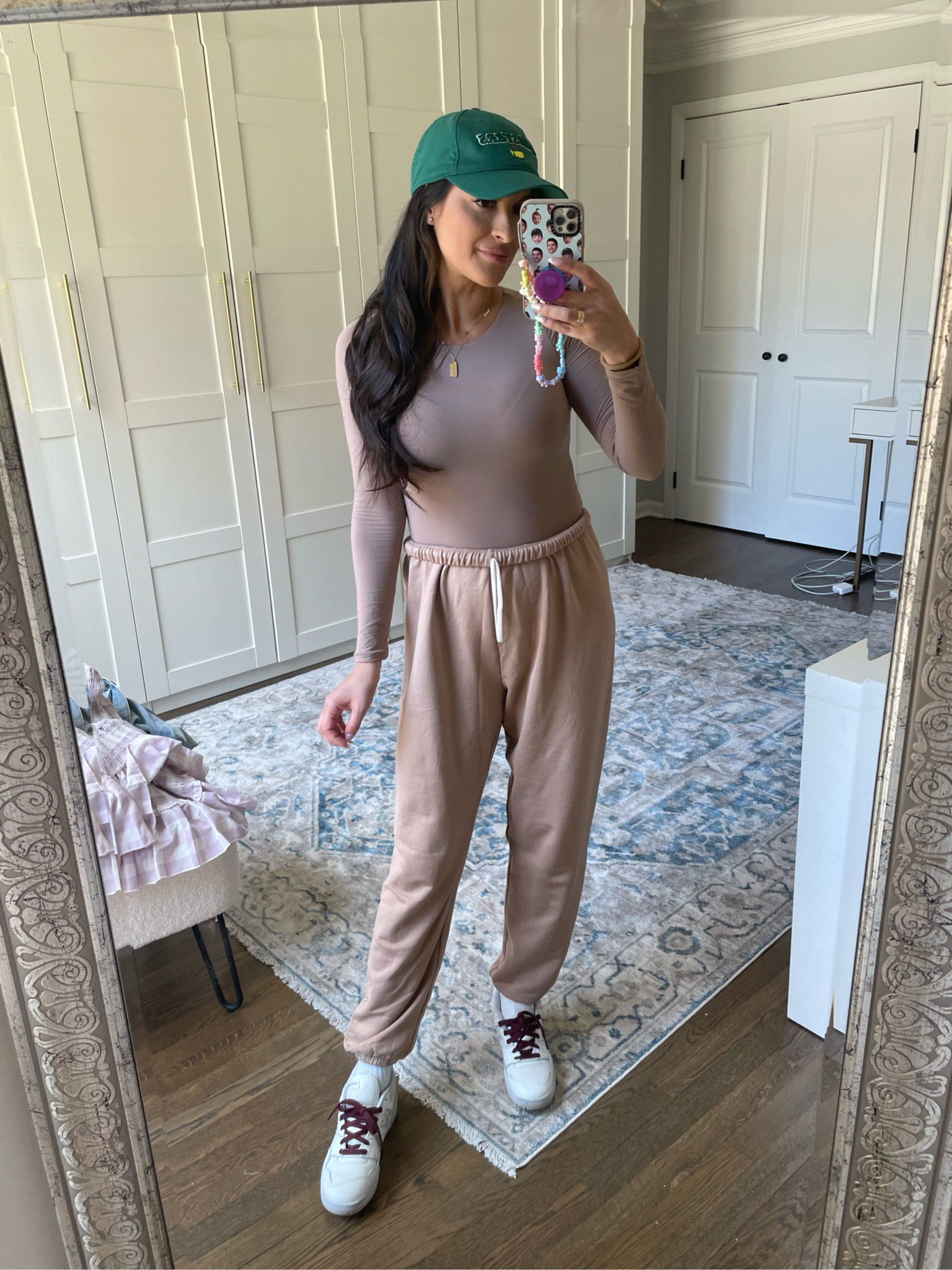 Amazon skims dupe bodysuit 
Arie sweatpants joggers


#LTKunder100 #LTKunder50