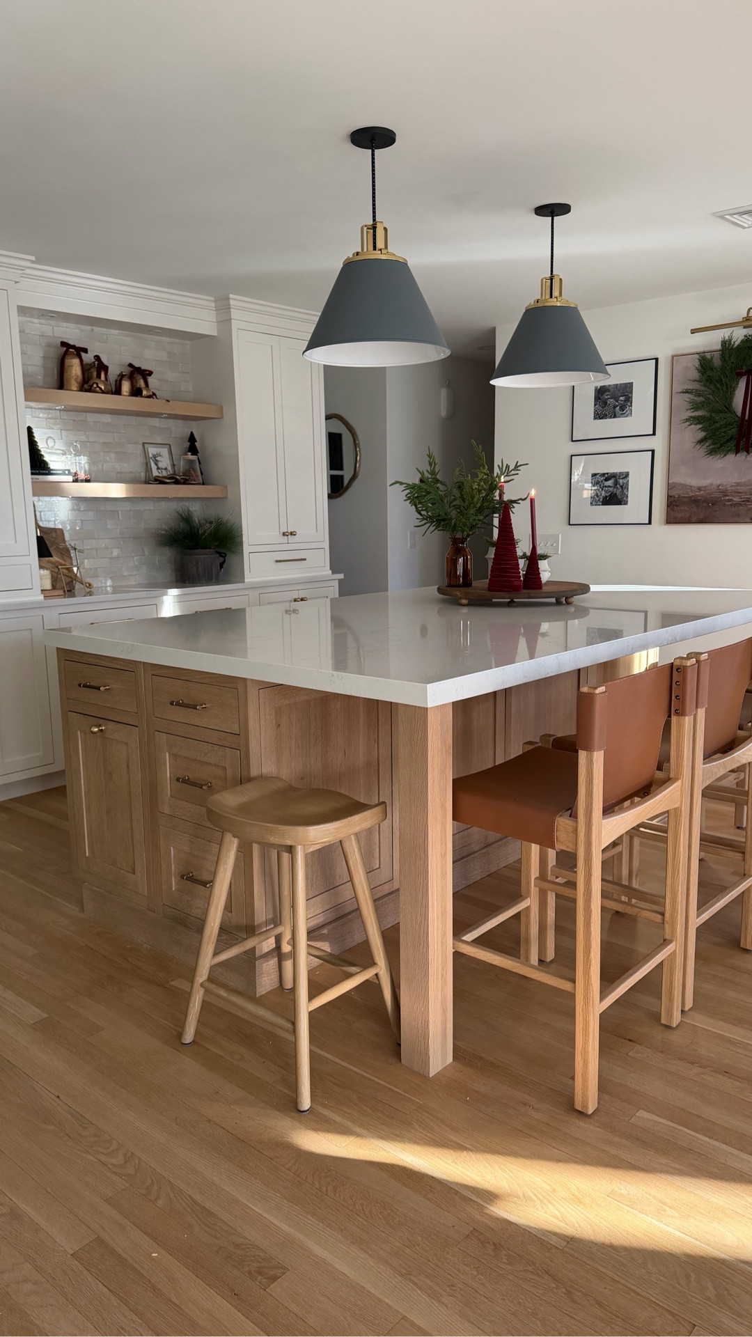 For holiday tray styling inspo, check out my links below for your Christmas kitchen! 

#LTKHome #LTKHoliday #LTKFindsUnder50