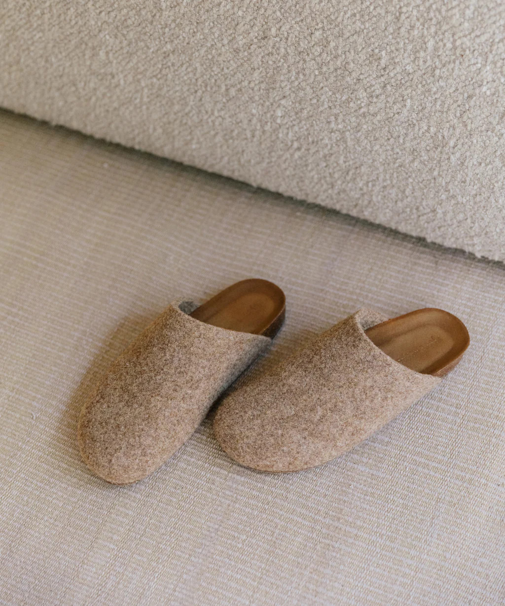 Cabin Moc Clog | Jenni Kayne