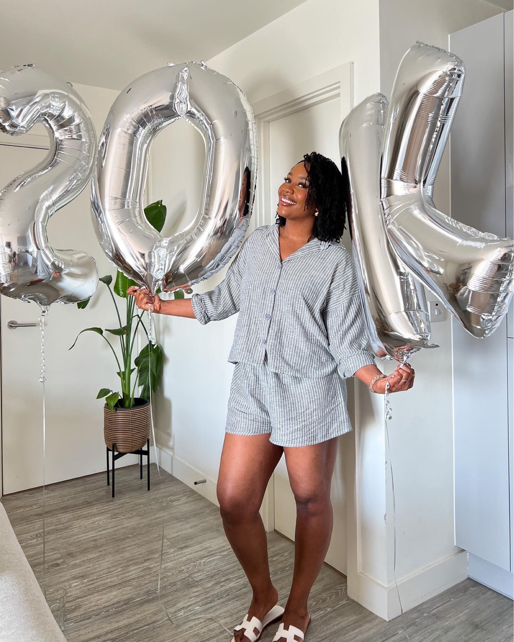 Celebrating 20k YouTube followers in this set from Pretty Little Thing! I’m wearing a UK size 12 on top and a 14 on the bottom x

#LTKFind #LTKstyletip #LTKunder50