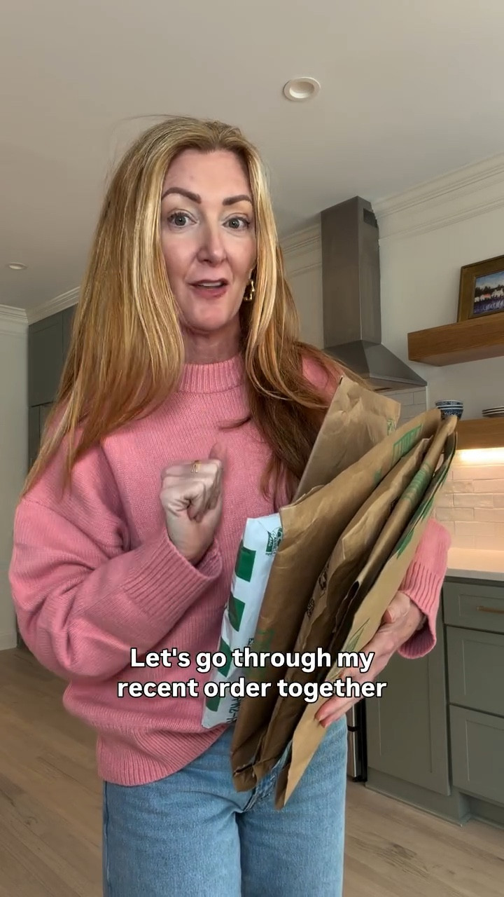 This unboxing surprised me in the best way — a few unexpected wins, one clear return, and some pieces that made me rethink what I can wear and actually feel good in.

Honest try-ons, real reactions, and styling things in a way that feels like me.

#amazonfinds #amazonunboxing #midlifefashion #over40style #realreviews @amazonfashion @amazoninfluencerprogram

#LTKootd #LTKgrwm #LTKOver40