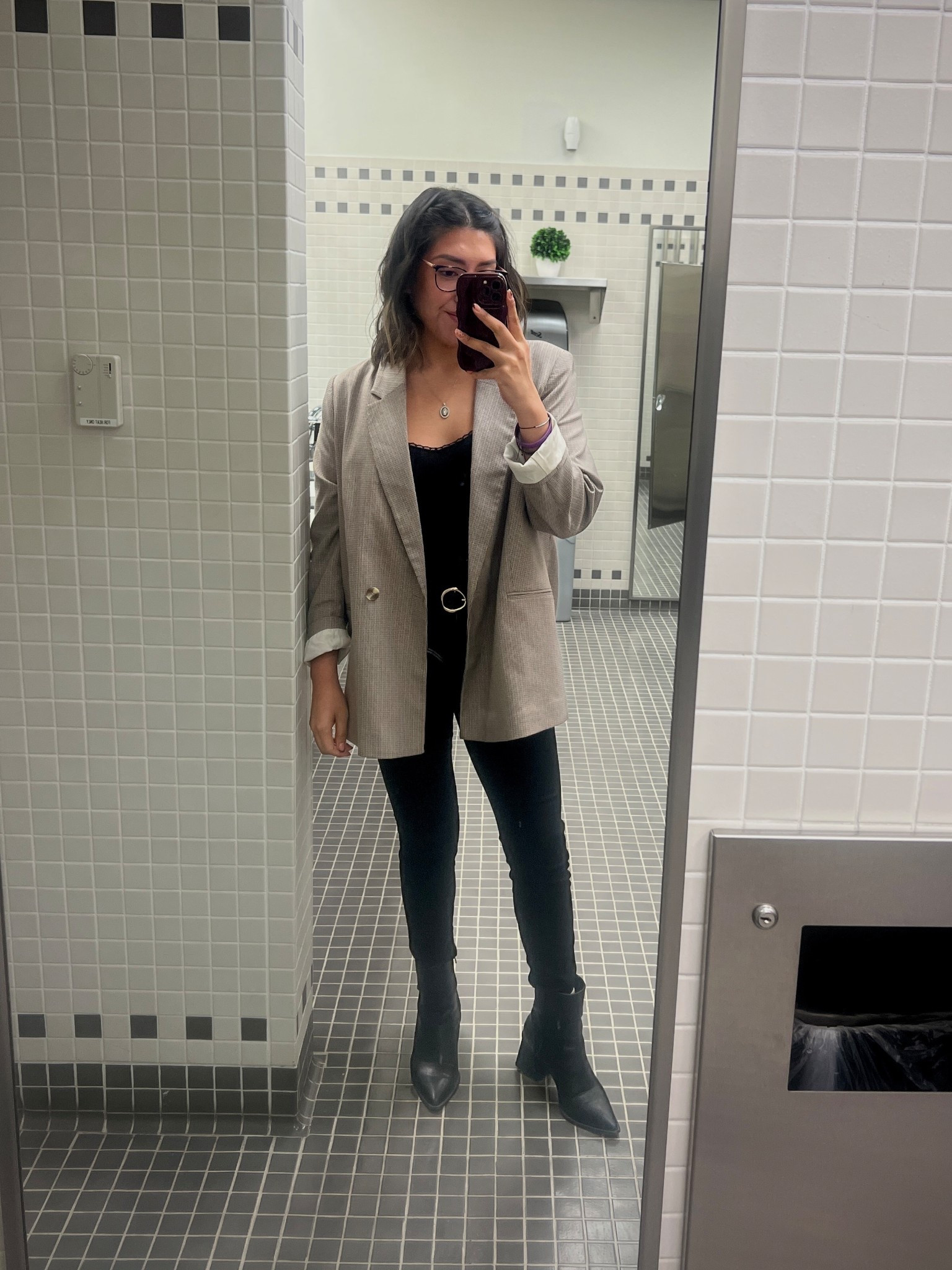 my go to when I want to hide my belly 💁🏻‍♀️

#LTKootd #LTKWorkwear #LTKMidsize