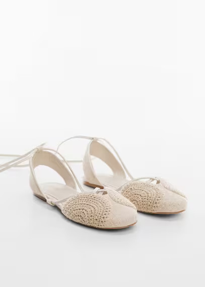 Search: Flat strips shoes (2) | Mango Kids USA | MANGO (US)